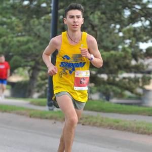 Meet your Posher, Alex